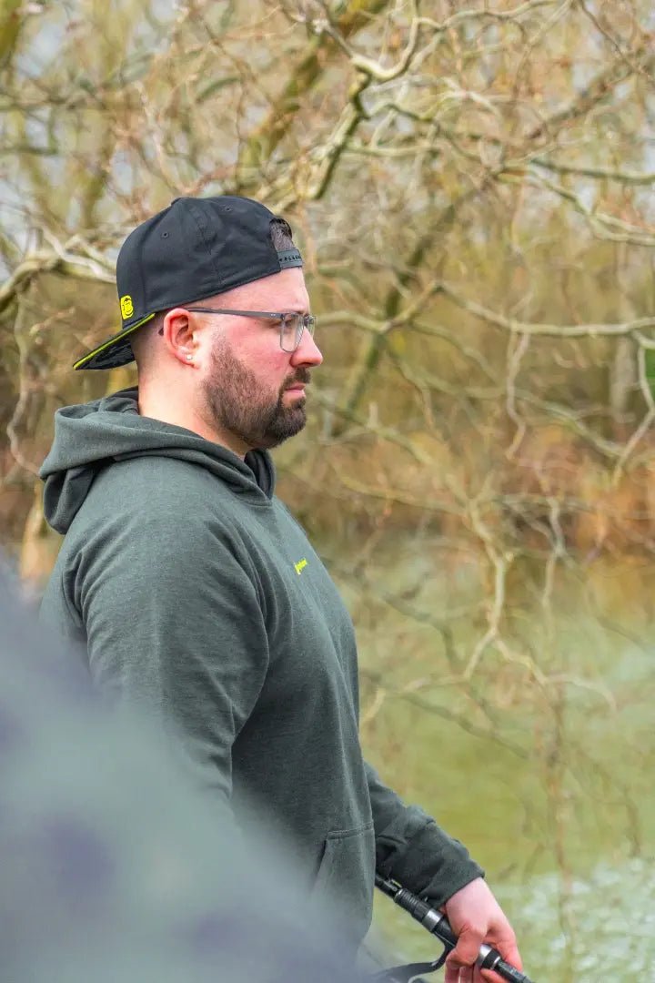 Gorra Ridge Monkey Apearel SportFlex Snapback Negro - Tienda Carpfishing