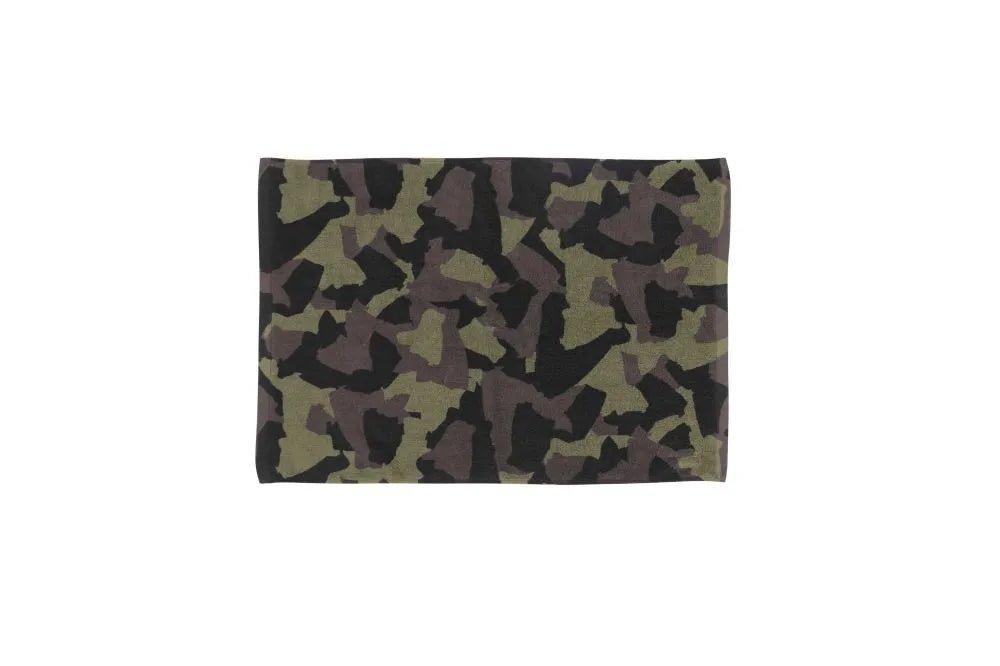 Toalla Avid Carp Camo - Tienda Carpfishing
