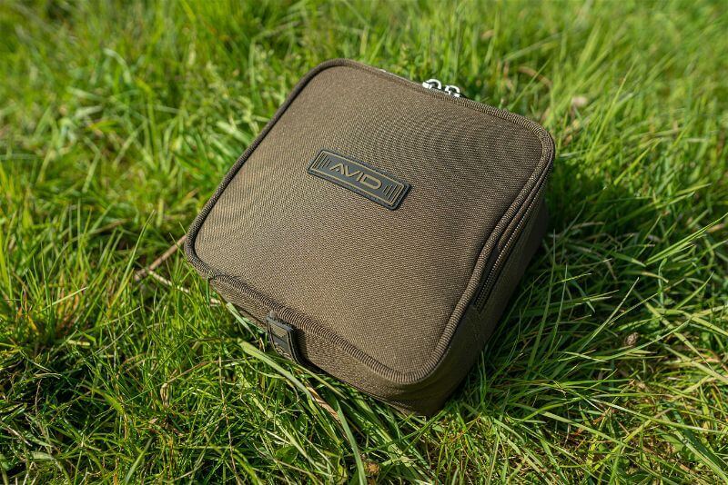 Bolso Avid Carp Compound S - Tienda Carpfishing