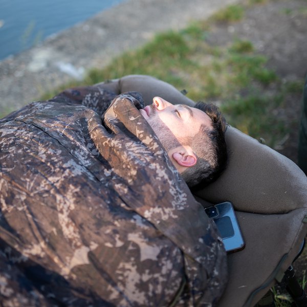 Bed Chair Nash Indulgence MF60 Sleep System Camo 8 patas SS4 - Tienda Carpfishing