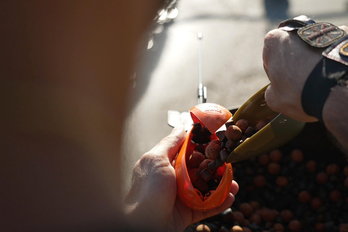 Raketenbooster Spyder Spod Medium Orange/Schwarz