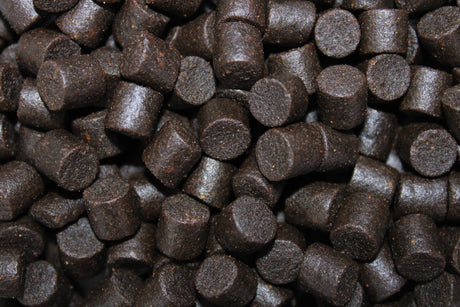 Micro Pellets Pro Elite Baits Black Halibut 6 mm - Tienda Carpfishing