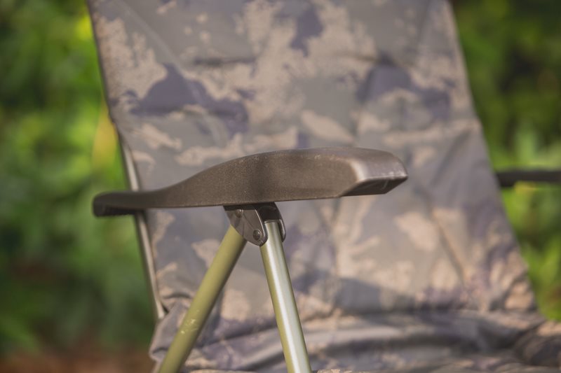 Undercover Camo Recliner Sonnensitz