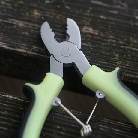Alicates Crimp Ridge Monkey Nite Glo - Tienda Carpfishing
