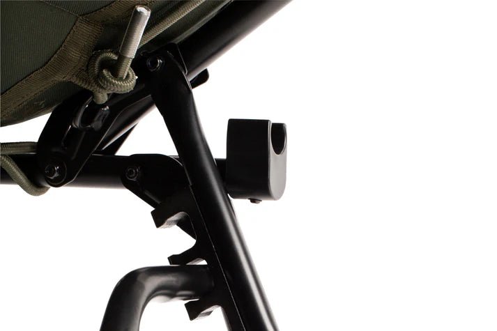 Bed Chair con saco de dormir Nash Scope OPS - Tienda Carpfishing