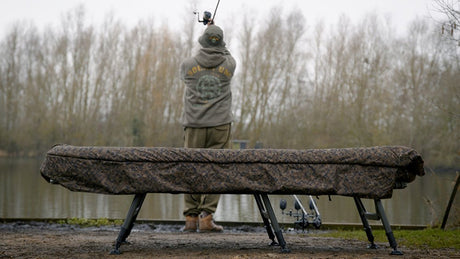 Bed Chair con saco de dormir Solar SP C - Tech Memory Foam Sleep Systems MKII - Tienda Carpfishing