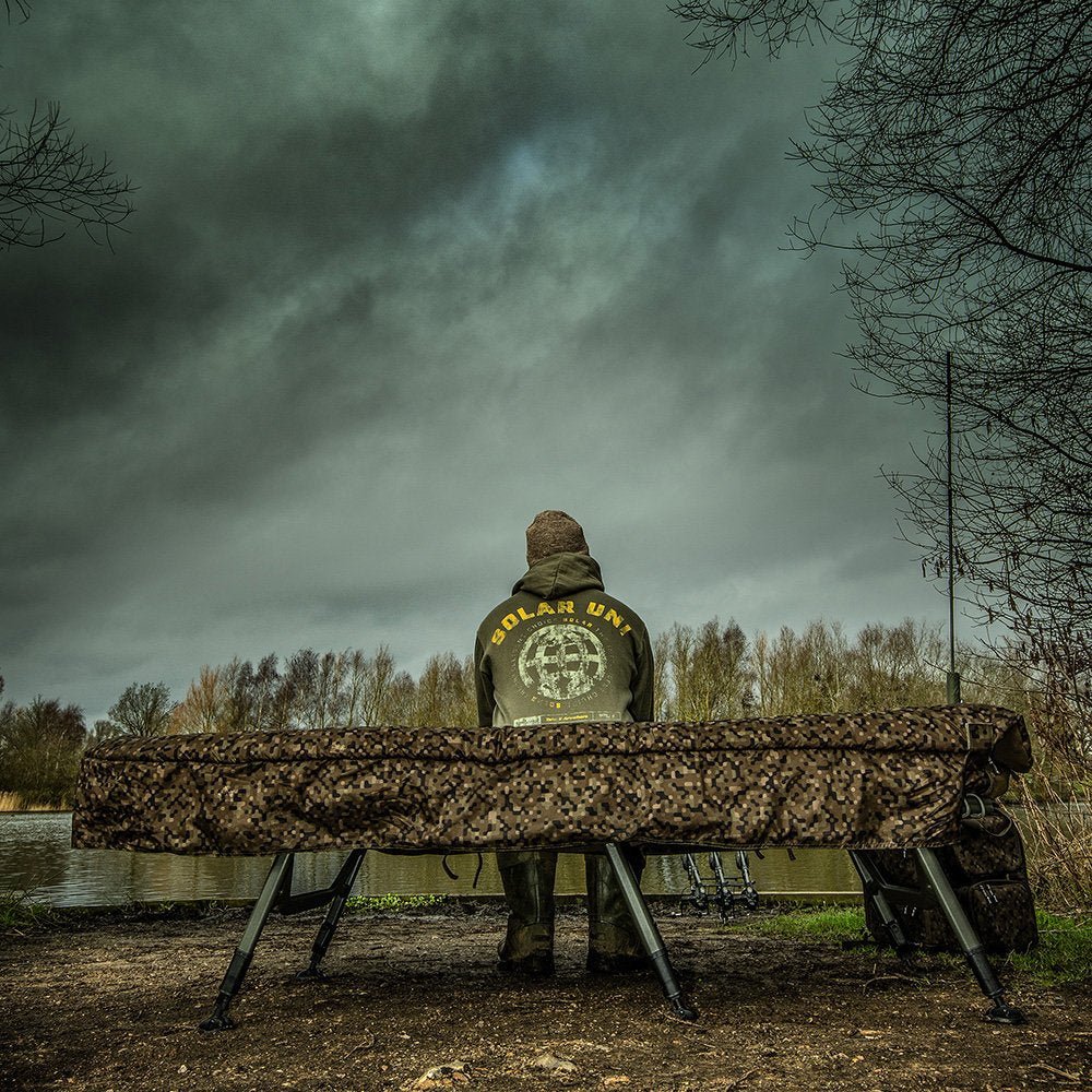 Bed Chair con saco de dormir Solar SP C - Tech Memory Foam Sleep Systems MKII - Tienda Carpfishing