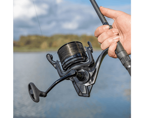 Carrete Avid Carp Revolve 12000FD - Tienda Carpfishing