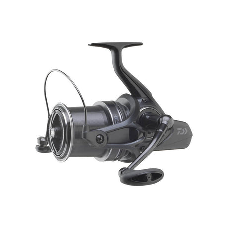 Carrete Daiwa Emblem 45 SCW QD - Tienda Carpfishing