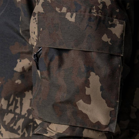 Chaqueta Nash Impermeable ZT Helluva 3 en 1 Camo - Tienda Carpfishing