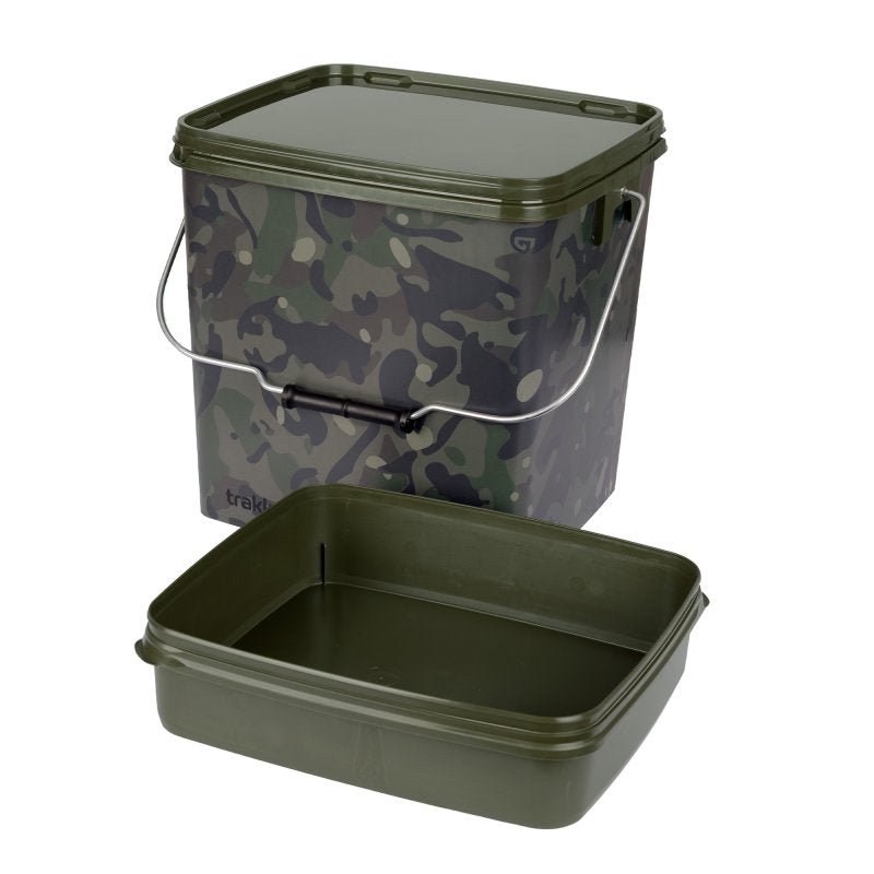Cubo Trakker Square Camo con bandeja 13 Litros - Tienda Carpfishing