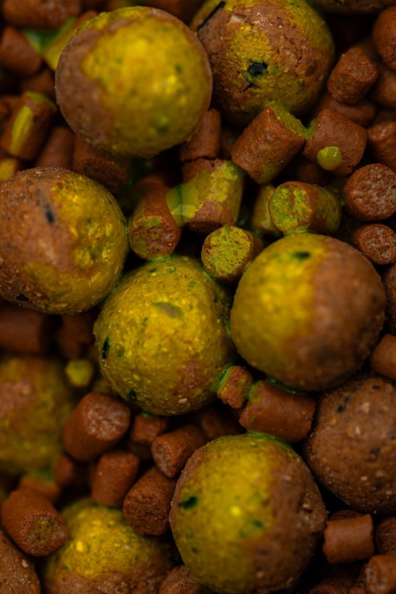 Líquido Fluminow Explosive Pro Elite Baits Scopex 200 ml - Tienda Carpfishing