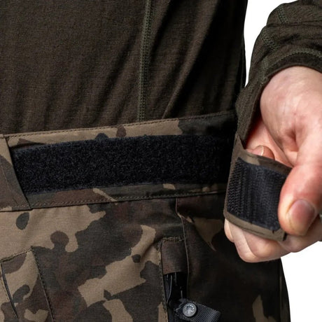 Pantalón Nash Impermeable ZT Helluva Camo - Tienda Carpfishing