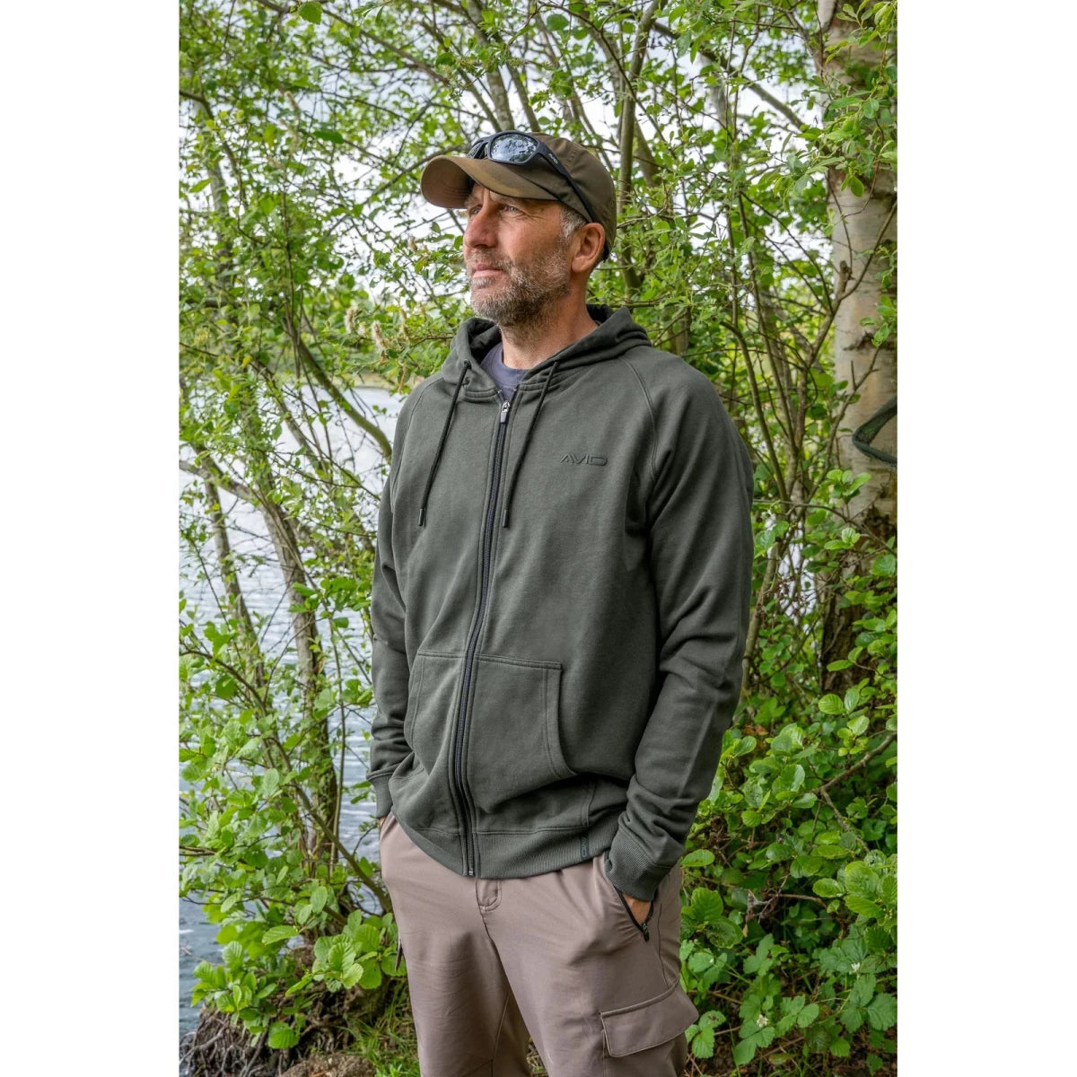 Sudadera Avid Carp Bearing Verde con cremallera - Tienda Carpfishing