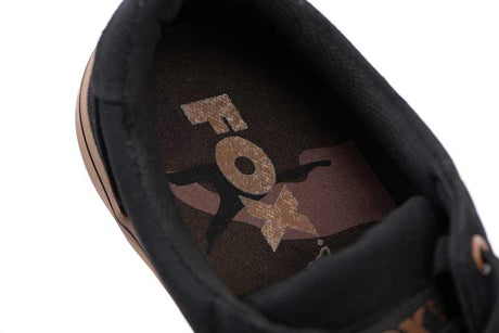 Zapatillas Fox Canvas Black - Tienda Carpfishing