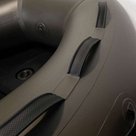 Barca Raptor 270 X - Wide Verde con suelo de aluminio - Tienda Carpfishing