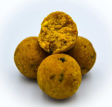 Boilies Massive Baits Top Shelf Pineapple Butyricco 18 mm - Tienda Carpfishing