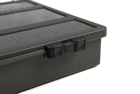 Caja Tackle Fox EOS L - Tienda Carpfishing