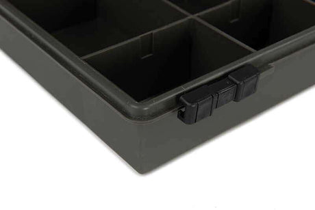 Caja Tackle Fox EOS L - Tienda Carpfishing
