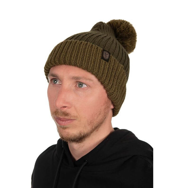 Gorro de lana Fox Verde con bola - Tienda Carpfishing